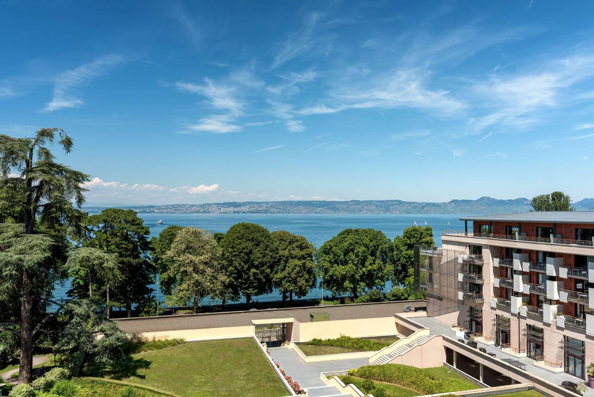Hilton Evian Les Bains Hotel Exterior photo