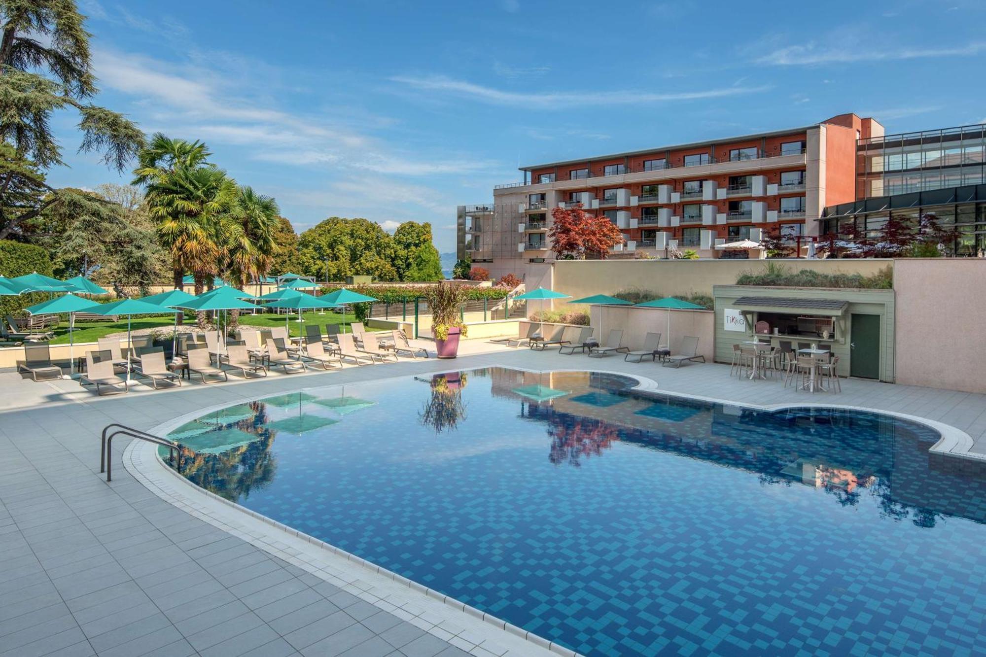 Hilton Evian Les Bains Hotel Exterior photo